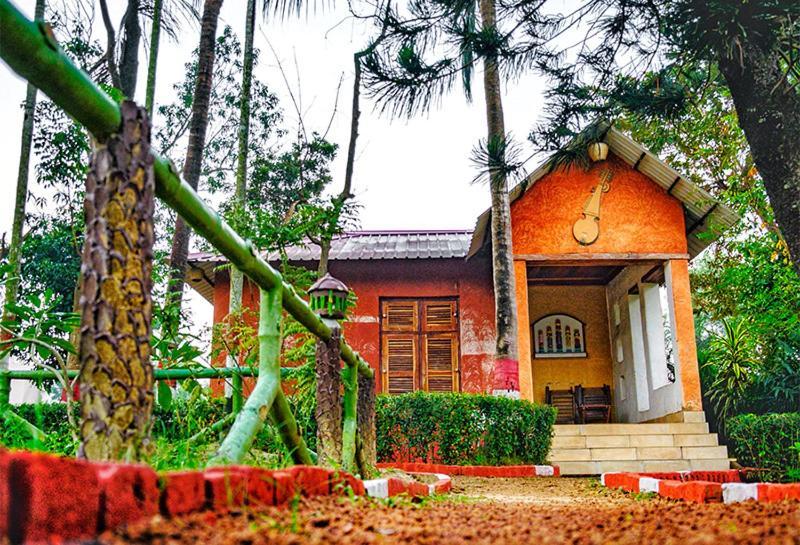 Raktokorobi Karu Gram Hotel Sri Niketan Exterior foto